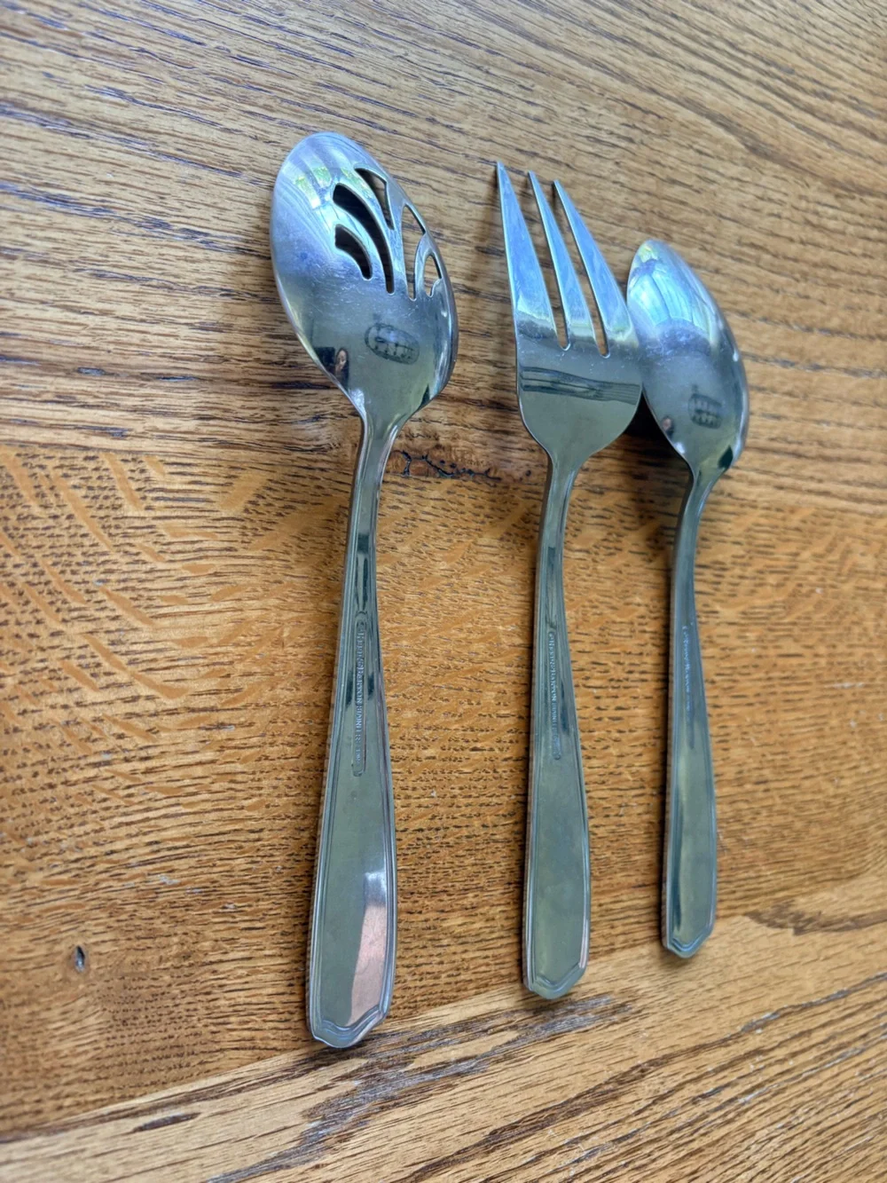 Reed & Barton Tarbor 3 piece Serving set- Stainless Steel- pre-loved